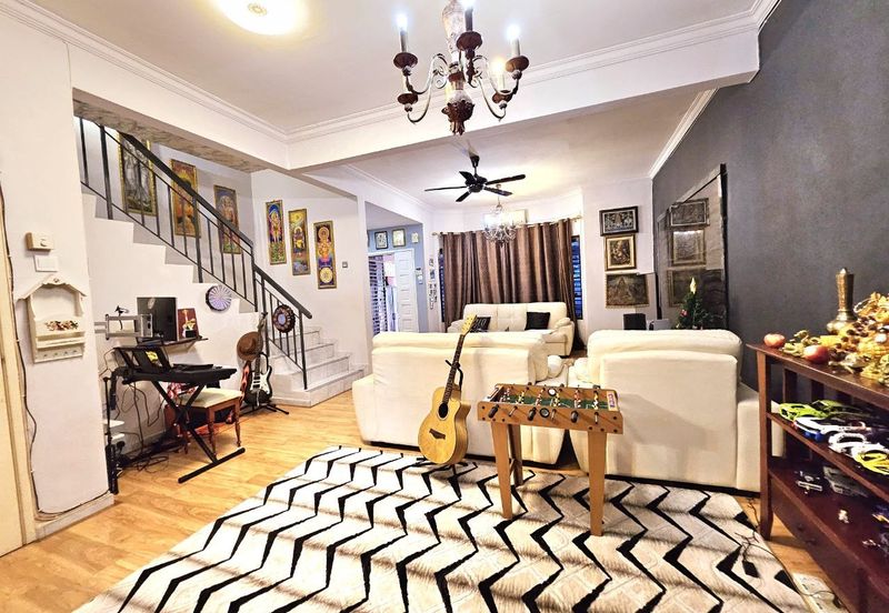 Taman Laman Desa, Desa Latania