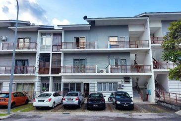 BANDAR AINSDALE FASA 1(SUCI)