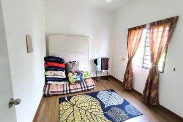 BANDAR AINSDALE FASA 1(SUCI)