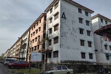 Pangsapuri Baiduri, Bandar Tasik Kesuma