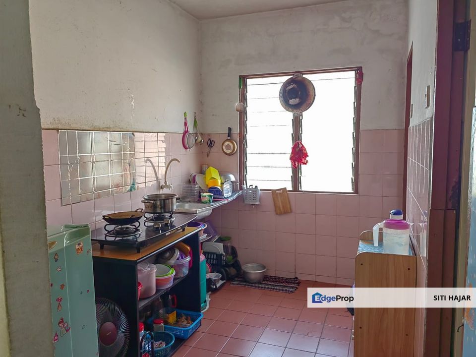 CORNER Blok A Pangsapuri Baiduri, Bandar Tasik Kesuma, Beranang, Selangor, Corner Lot, Selangor, Beranang