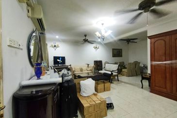 Seksyen 11, Kota Damansara