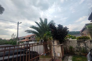 Seksyen 11, Kota Damansara