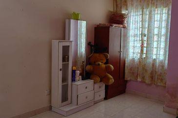 Taman Tasik Semenyih (Lake Residence)