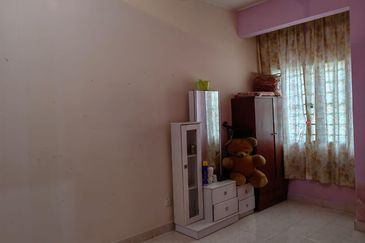 Taman Tasik Semenyih (Lake Residence)