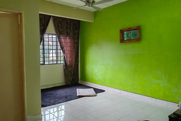 Taman Tasik Semenyih (Lake Residence)