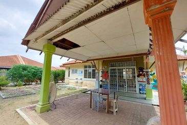 Taman Desa Pinggiran Bayu