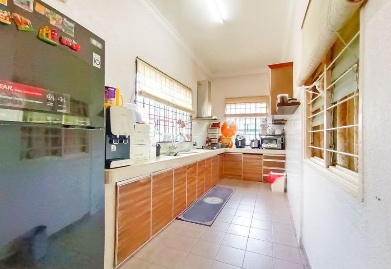 Taman Harmonium Utama