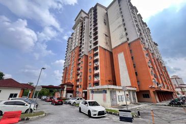 Pangsapuri Putra Damai