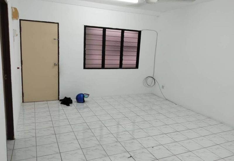 Pangsapuri Baiduri, Bandar Tasik Kesuma