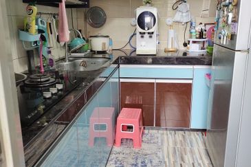 Taman Bukit Inai Apartment