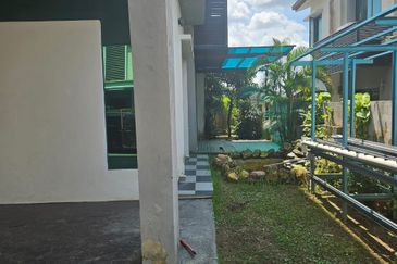 Taman Tropika 2