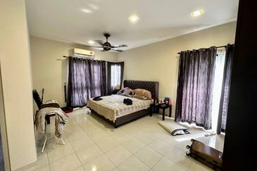 Laman Delfina @ Nilai Impian