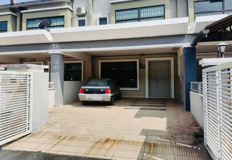 Perdana College Heights