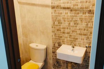 Perdana College Heights