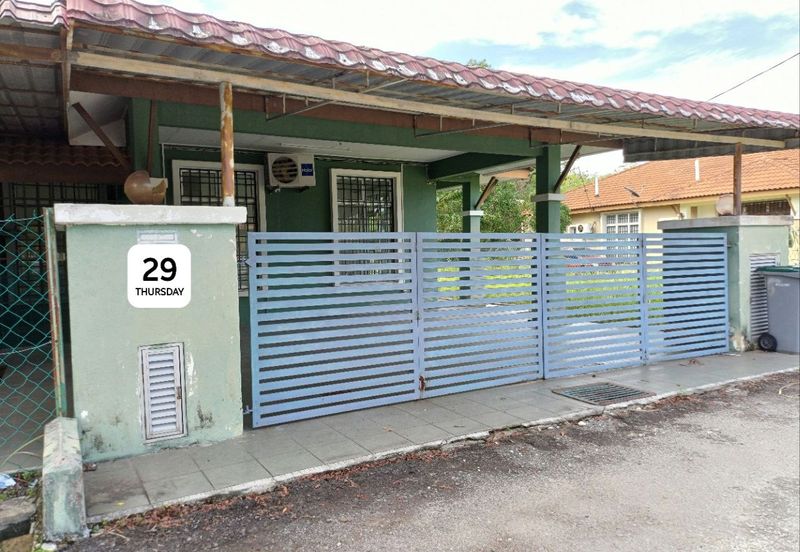 Desa Pinggiran Tanjung