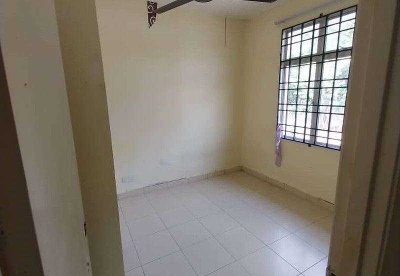 Desa Pinggiran Tanjung