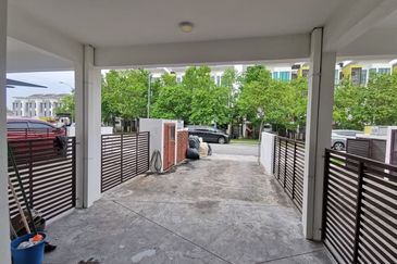 CEMPAKA SERI TOWN VILLAS @ KOTA SERIEMAS