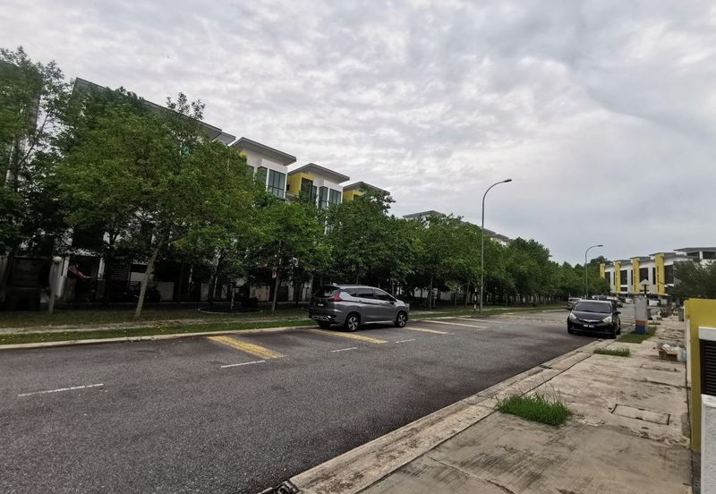 CEMPAKA SERI TOWN VILLAS @ KOTA SERIEMAS