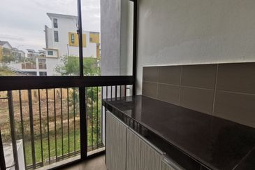 CEMPAKA SERI TOWN VILLAS @ KOTA SERIEMAS