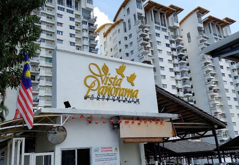 Vista Panorama Condominium