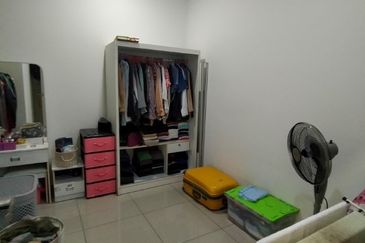 Laman Delfina @ Nilai Impian