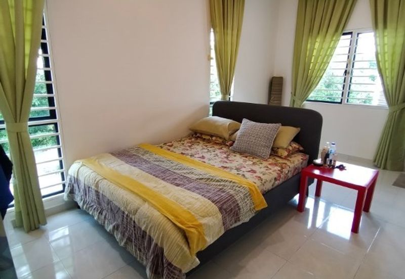 Laman Delfina @ Nilai Impian