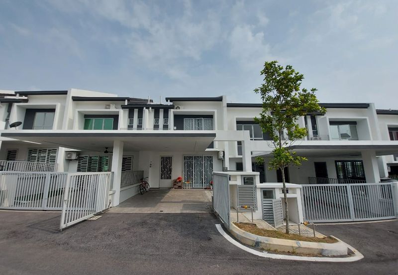 NILAI IMPIAN (LAMAN ORKID)