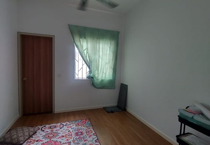 NILAI IMPIAN (LAMAN ORKID)