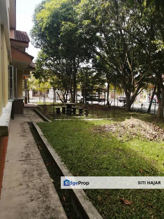 Taman Tuanku Jaafar, Seremban, Negeri Sembilan, Single Storey CORNER LOT Bungalow House For Sale, Negeri Sembilan, Seremban