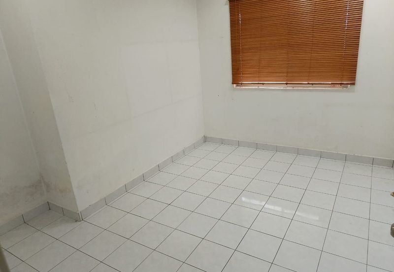 Green Street Homes Seremban 2