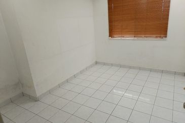 Green Street Homes Seremban 2