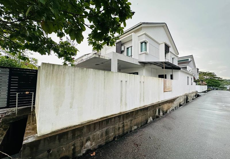 Laman Delfina @ Nilai Impian