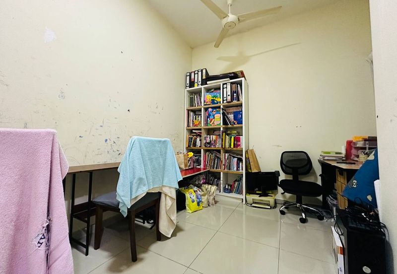 Laman Delfina @ Nilai Impian