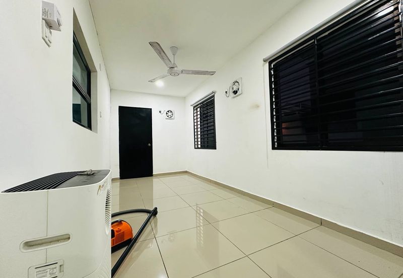 Laman Delfina @ Nilai Impian