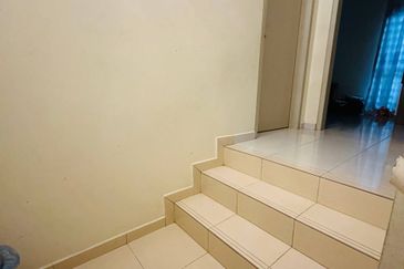 Laman Delfina @ Nilai Impian