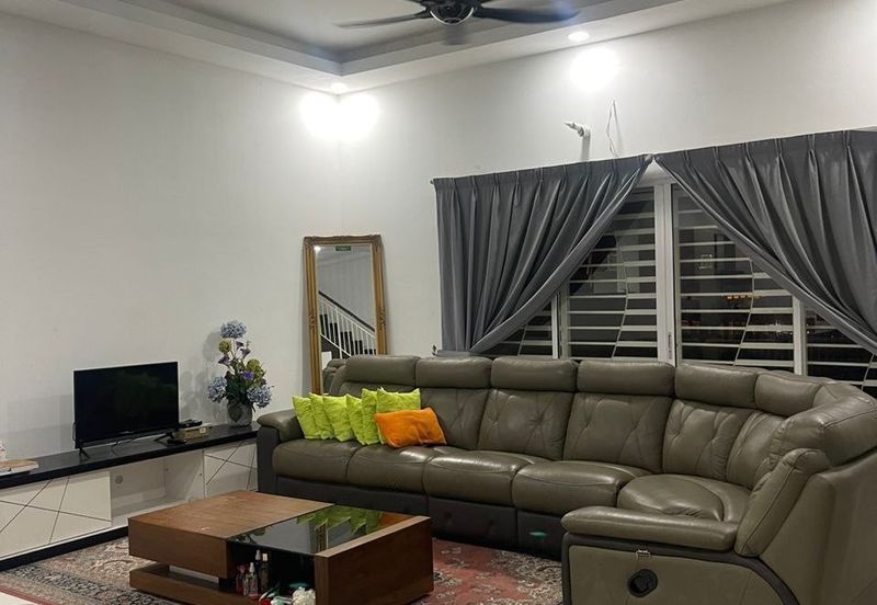 NILAI IMPIAN (LAMAN AZALEA)