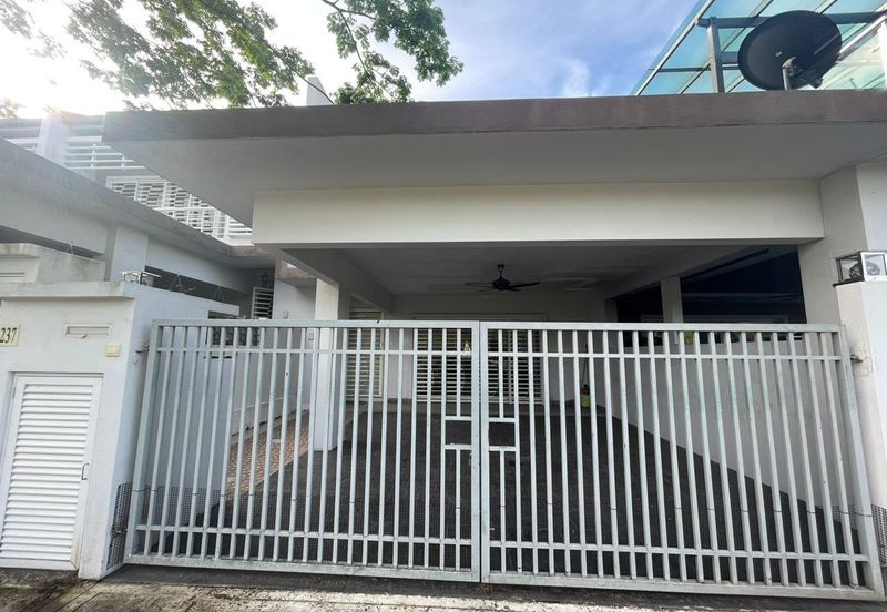 NILAI IMPIAN (LAMAN AZALEA)