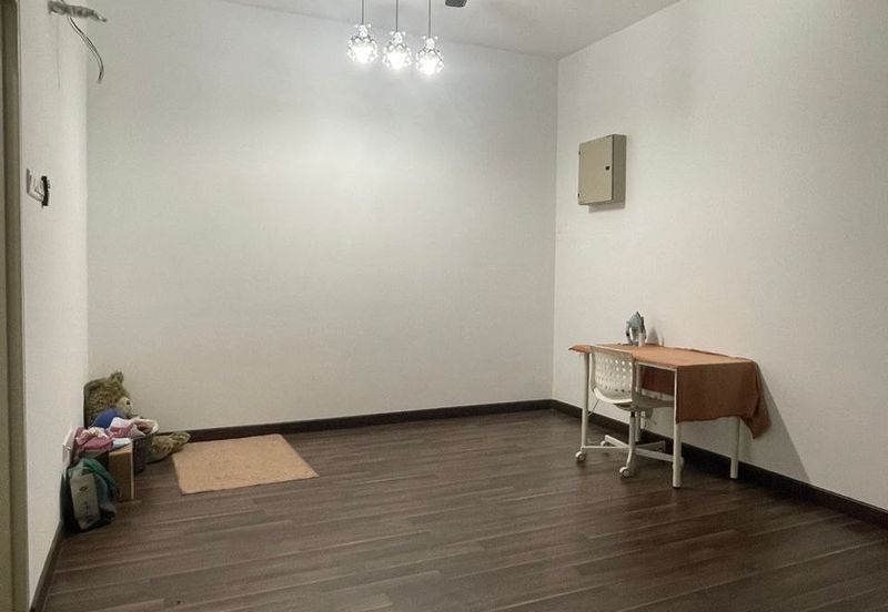 NILAI IMPIAN (LAMAN AZALEA)