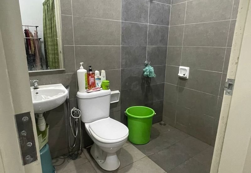 NILAI IMPIAN (LAMAN AZALEA)