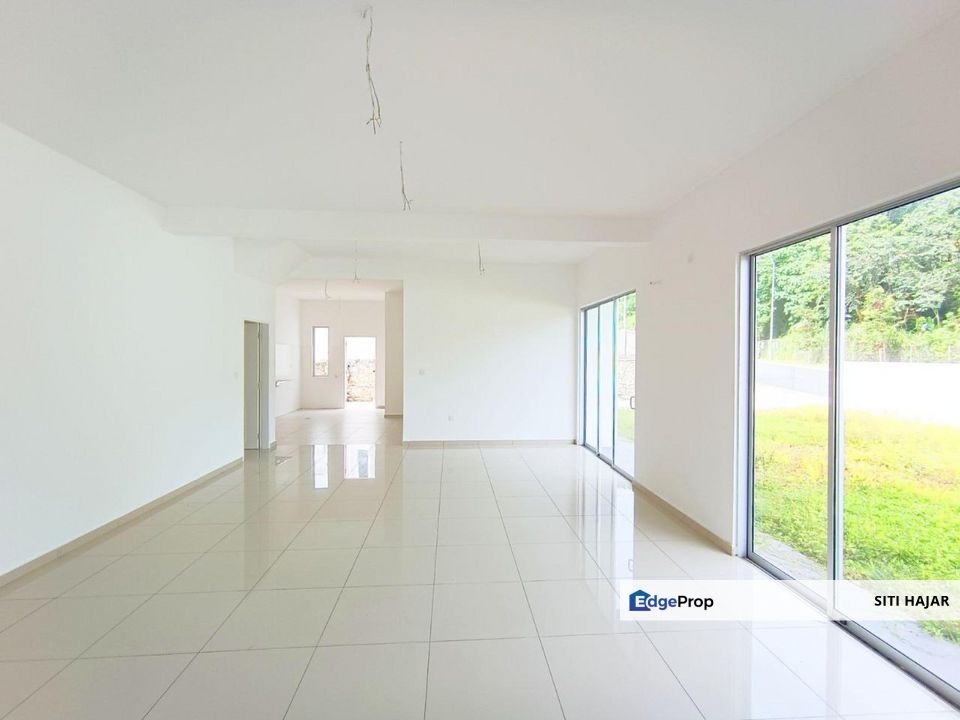 Tiara Sendayan, Seremban, Negeri Sembilan, Corner Lot Double Storey Terrace House, Negeri Sembilan, Seremban