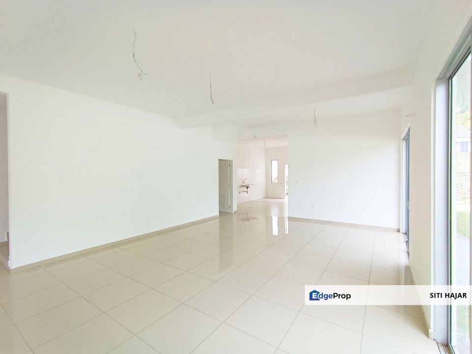 Tiara Sendayan, Seremban, Negeri Sembilan, Corner Lot Double Storey Terrace House, Negeri Sembilan, Seremban