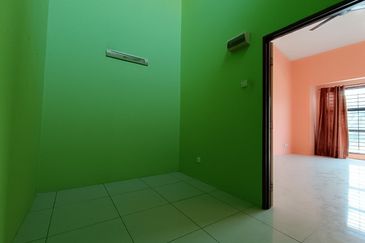 Perdana College Heights