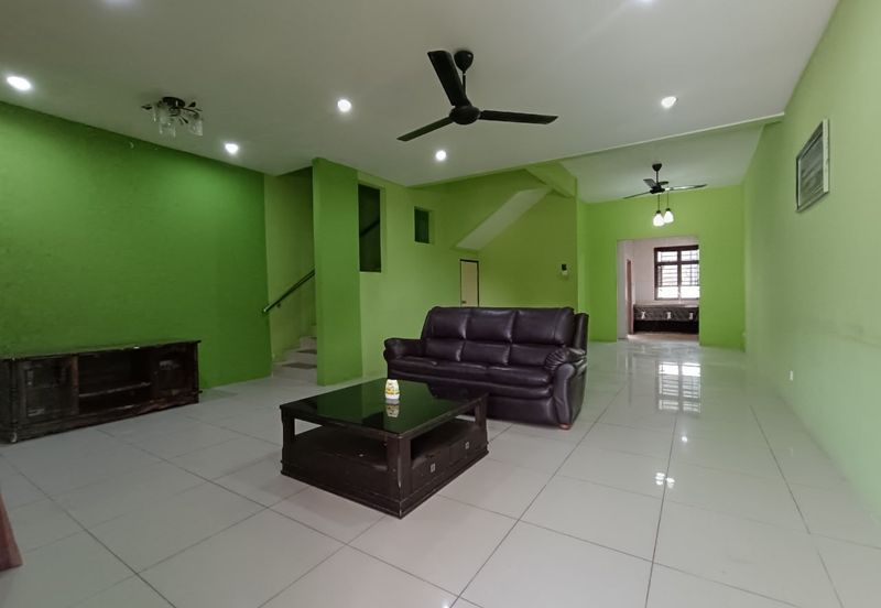 Perdana College Heights