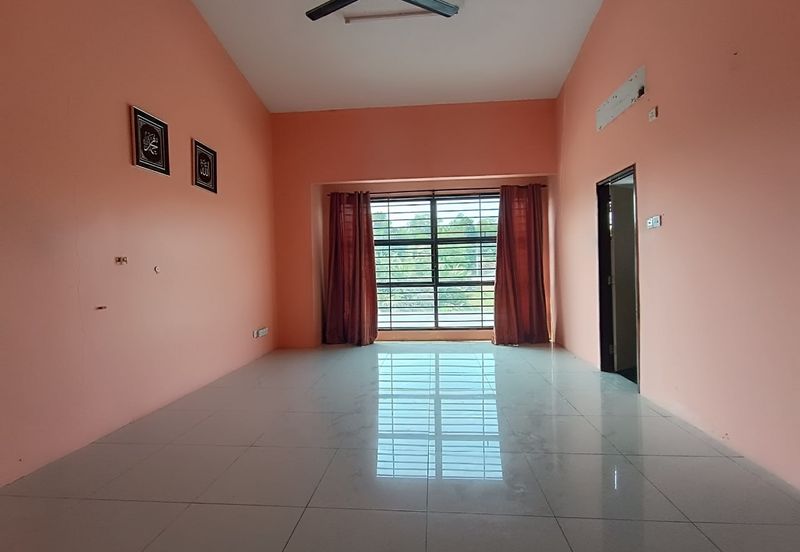 Perdana College Heights