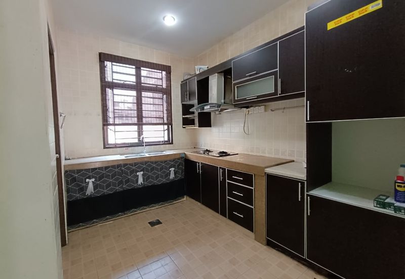 Perdana College Heights