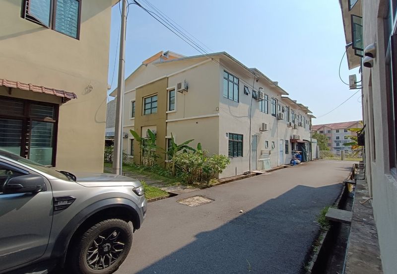 Perdana College Heights