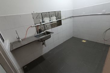 BANDAR AINSDALE FASA 1(SUCI)