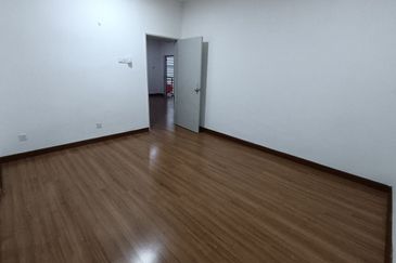 BANDAR AINSDALE FASA 1(SUCI)