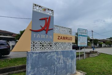 TAMAN ZAMRUD